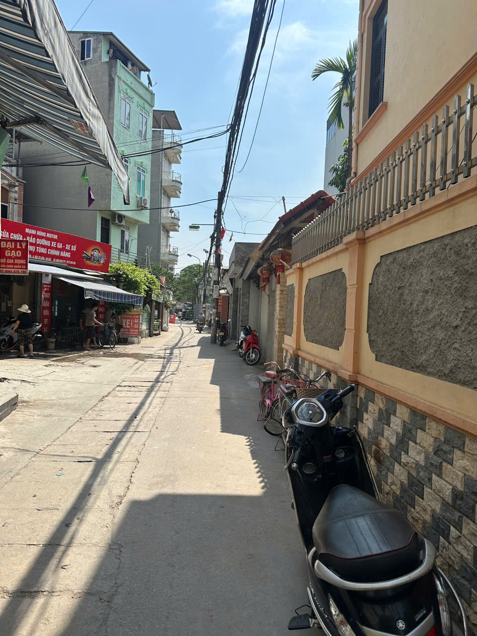 Bán nhà phố văn trì mới xây 32m2 x 6 tầng thang  máy 7.5 tỷ