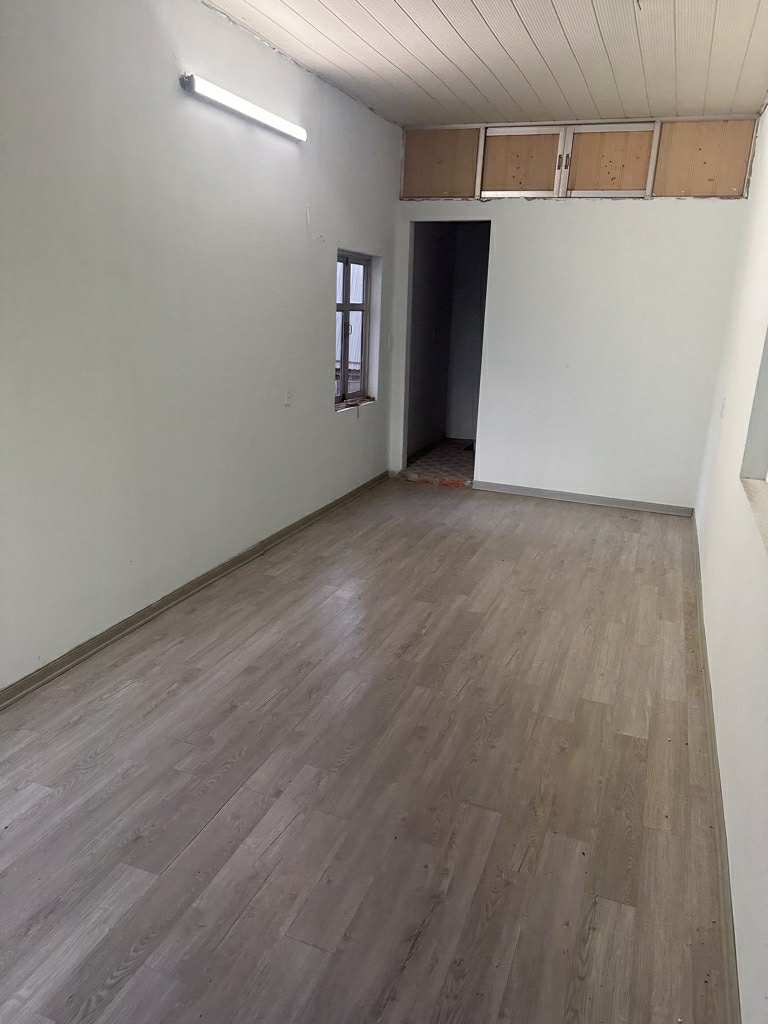 BÁN ĐẤT TẶNG NHÀ - PHỐ CỔ NGỌC LÂM - NGÕ TO NHƯ PHỐ - CHỈ HƠN 4 tỉ