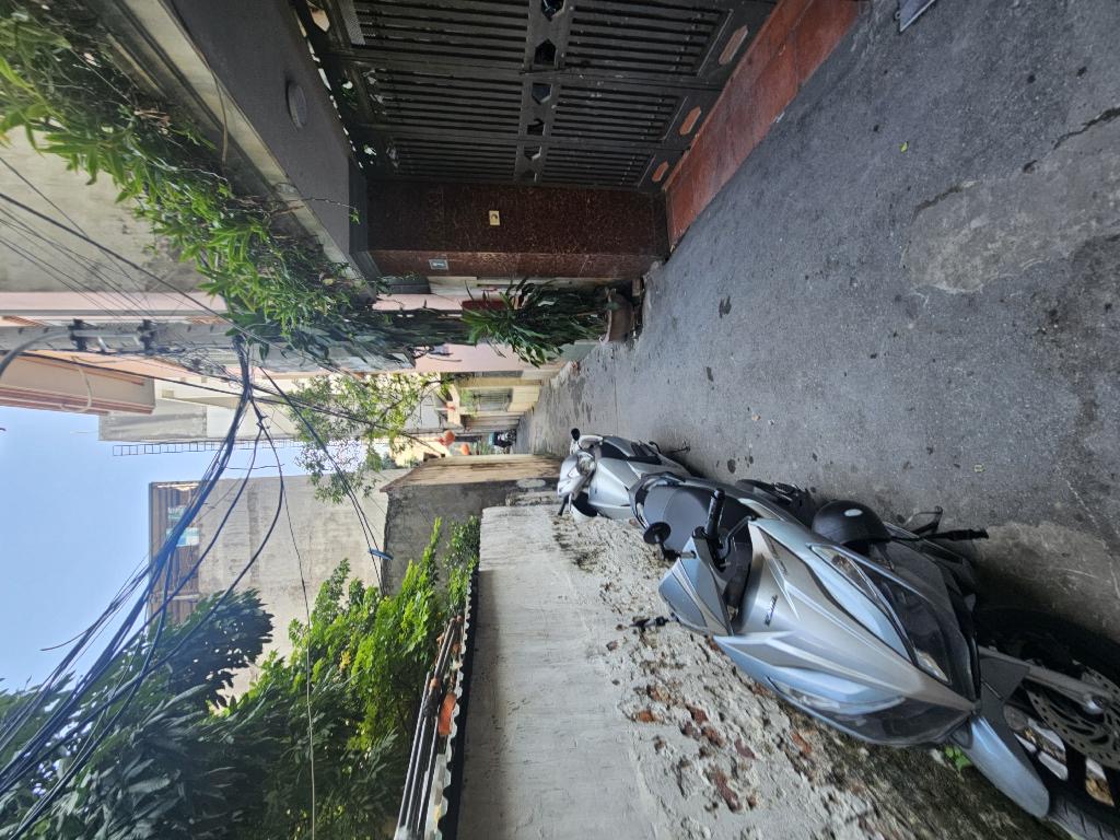 BÁN NHÀ Mễ Trì - 35m2 - lô góc thoáng - 5.2 Tỷ