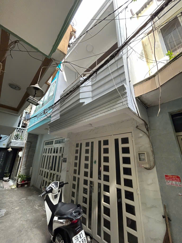 Nhà Bán Quận 7 , 2 Tầng , 2PN 1WC, Gần HimLam , NHỈNH 3 TỶ