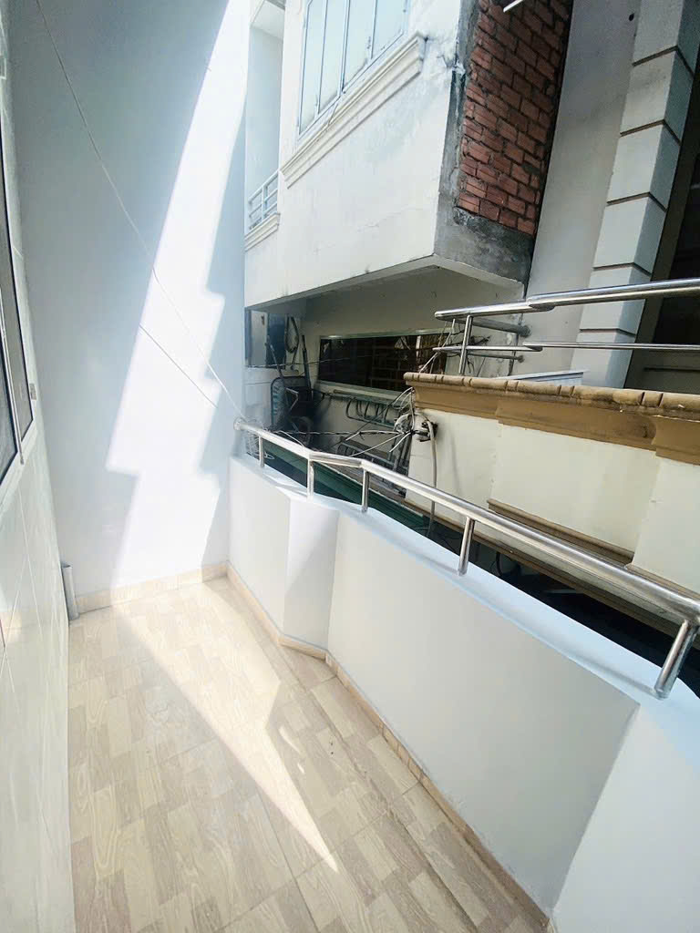 Nhà Bán Quận 7 , 2 Tầng , 2PN 1WC, Gần HimLam , NHỈNH 3 TỶ