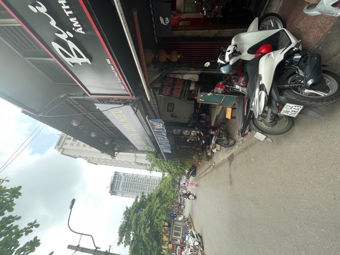 HIẾM! Giảng Võ lõi - 40m², MT 6m - Dòng tiền 15tr/tháng - Chỉ nhỉnh 5 tỷ - Sát ô tô.