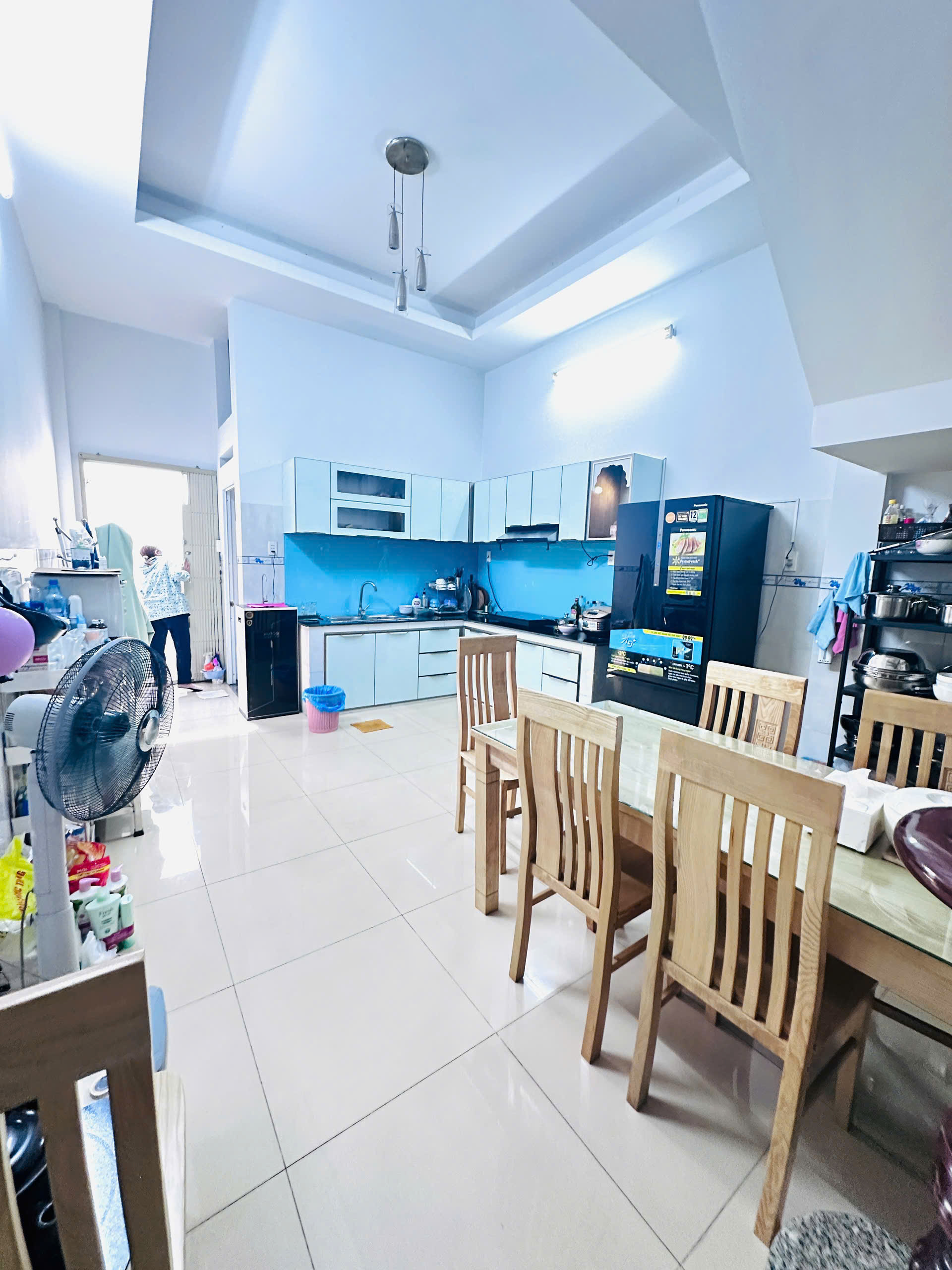 NHÀ LÊ VĂN QUỚI - 2 TẦNG - HẺM XE TẢI
