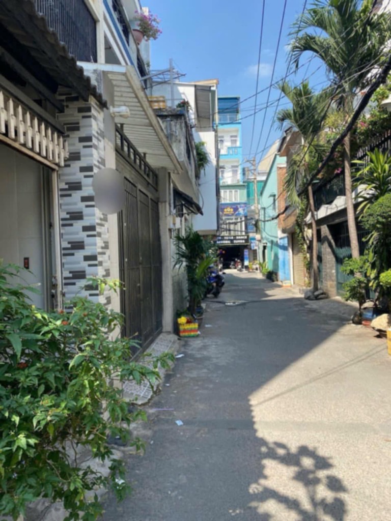Nhà bán sơn kỳ