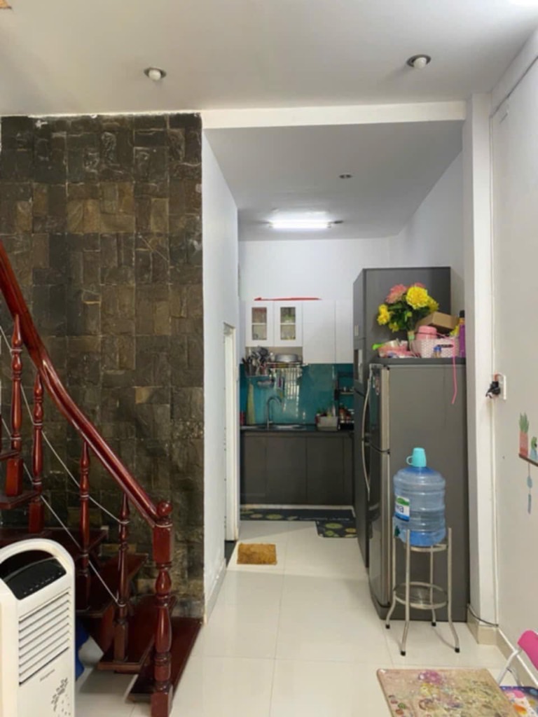 Bán nhà tô hiệu