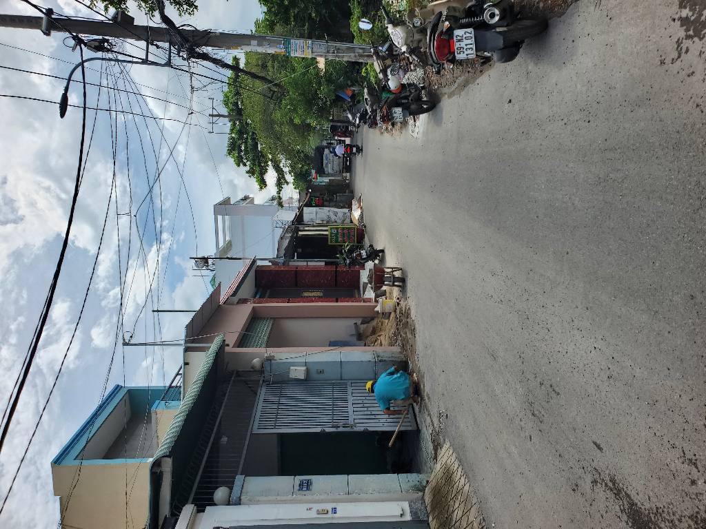 Nhà bán bình chánh