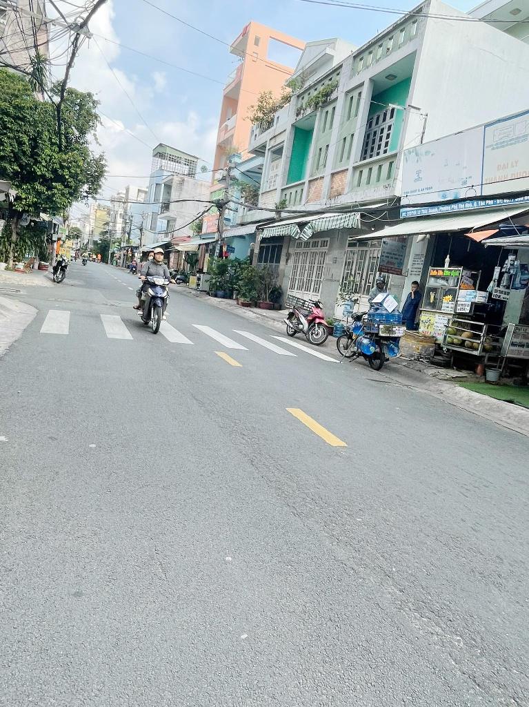 Nhà bán tỉnh lộ 10