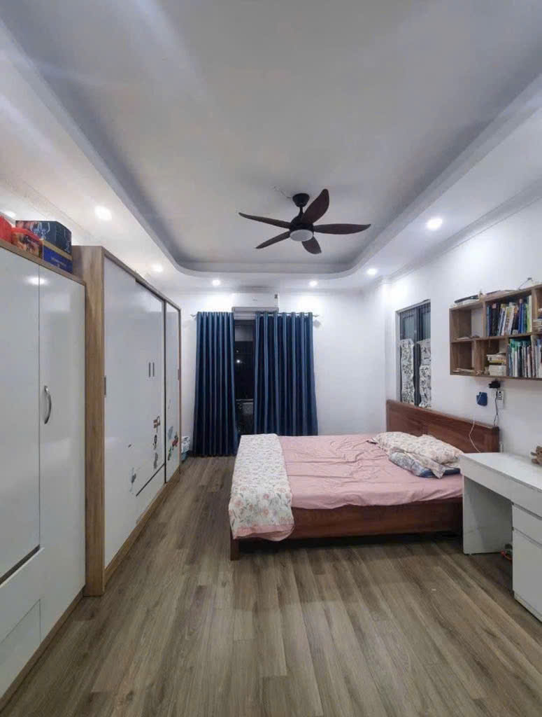 Nhà mới Mỹ Đình 35m² x 5T, lô góc, sổ nở hậu – Giá chỉ 6.4 tỷ