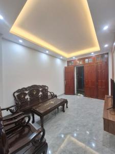 CHỈ 4 TỶ CÓ NGAY NHÀ TAM TRINH, NỘI THẤT ĐẦY ĐỦ, GẦN HỒ YÊN SỞ - 45M2