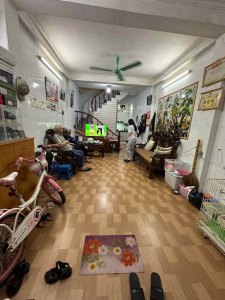Bán nhà Tân Mai 36m2 - nhà dân xây - gần Times City - 3,6 tỷ