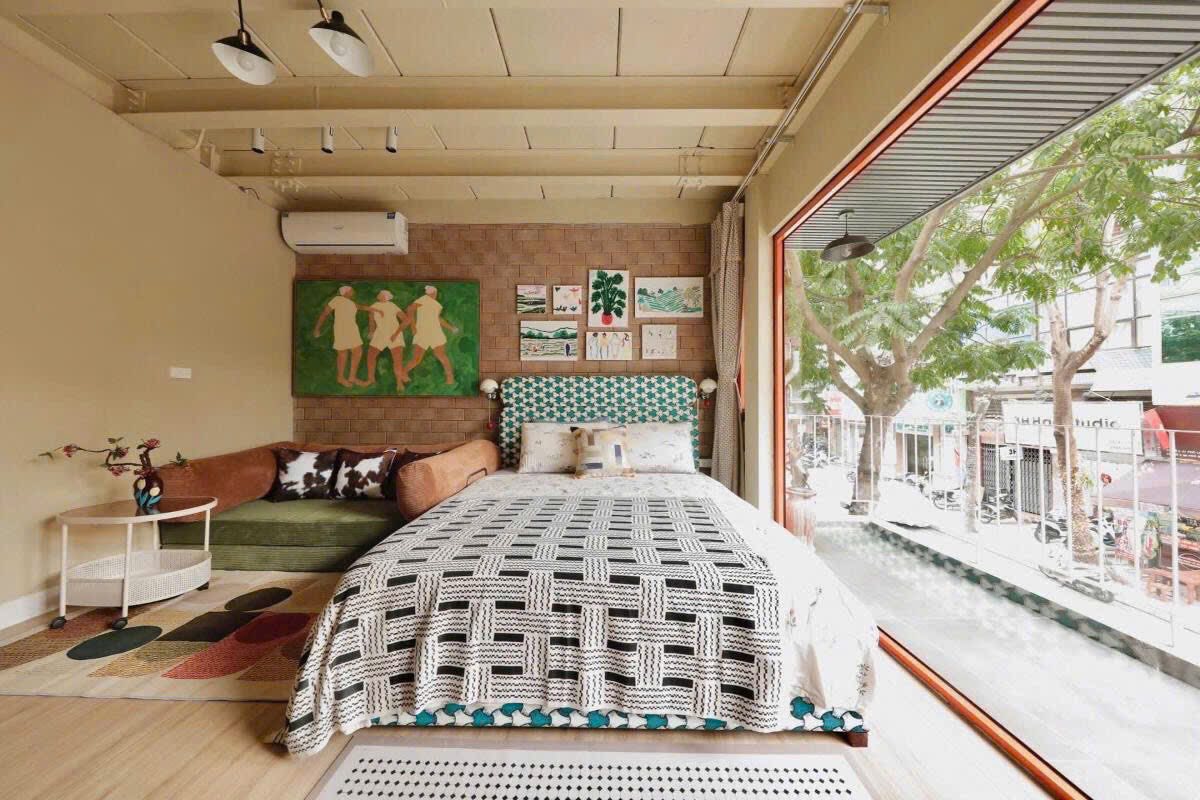 BÁN NHÀ MẶT PHỐ NGỌC LÂM 54m2 full giá 20 tỷ