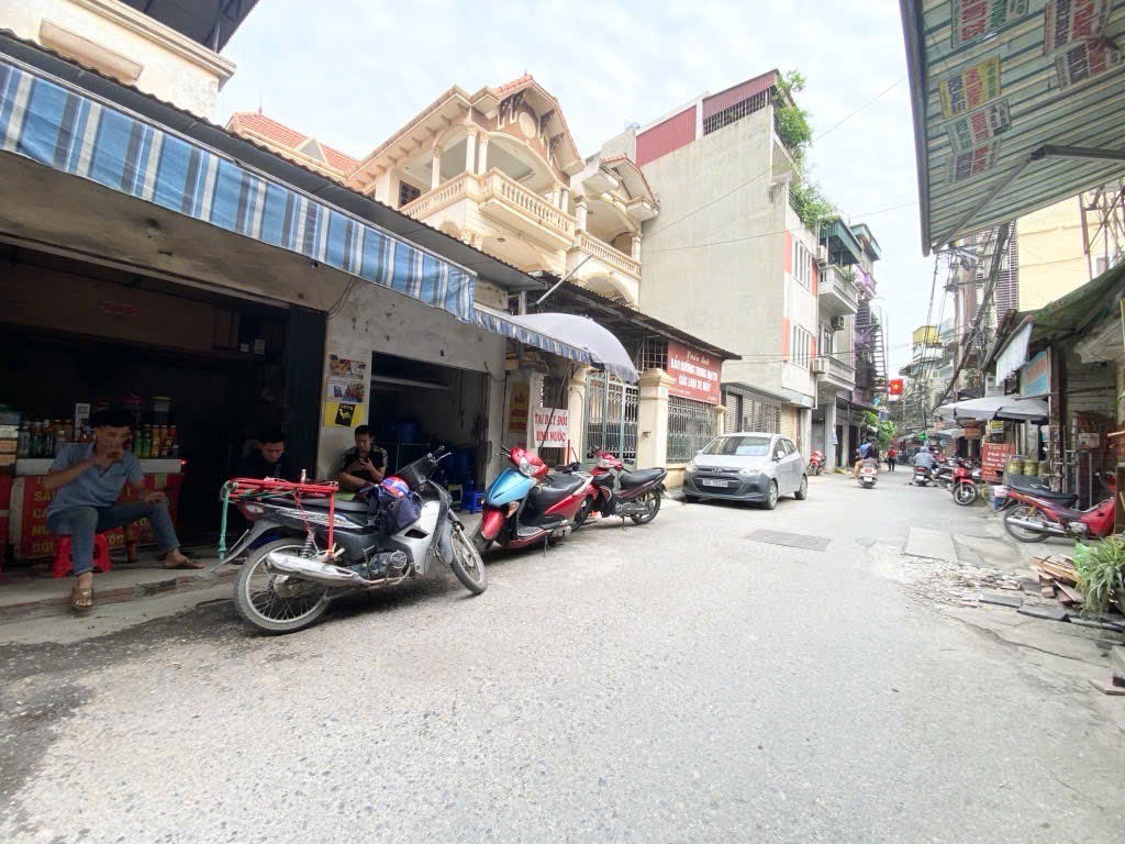 Nhà mới Trịnh Đình Cửu - Định Công - Ngõ ô tô - Giá nhỉnh 8 tỷ