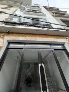 NHÀ ĐẸP THỊNH LIỆT - Ô TÔ TẢI ĐỖ CỬA- 6T THANG MÁY