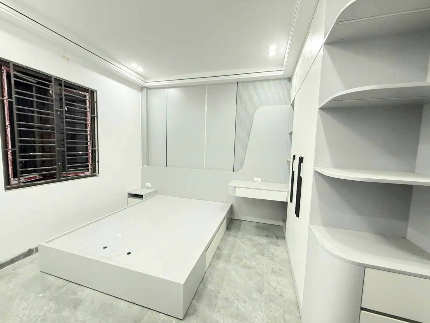 BÁNH NHÀ 3 TẦNG LÒ GỐM, QUẬN 6, 4PN 40M2 GIÁ 4 TỶ