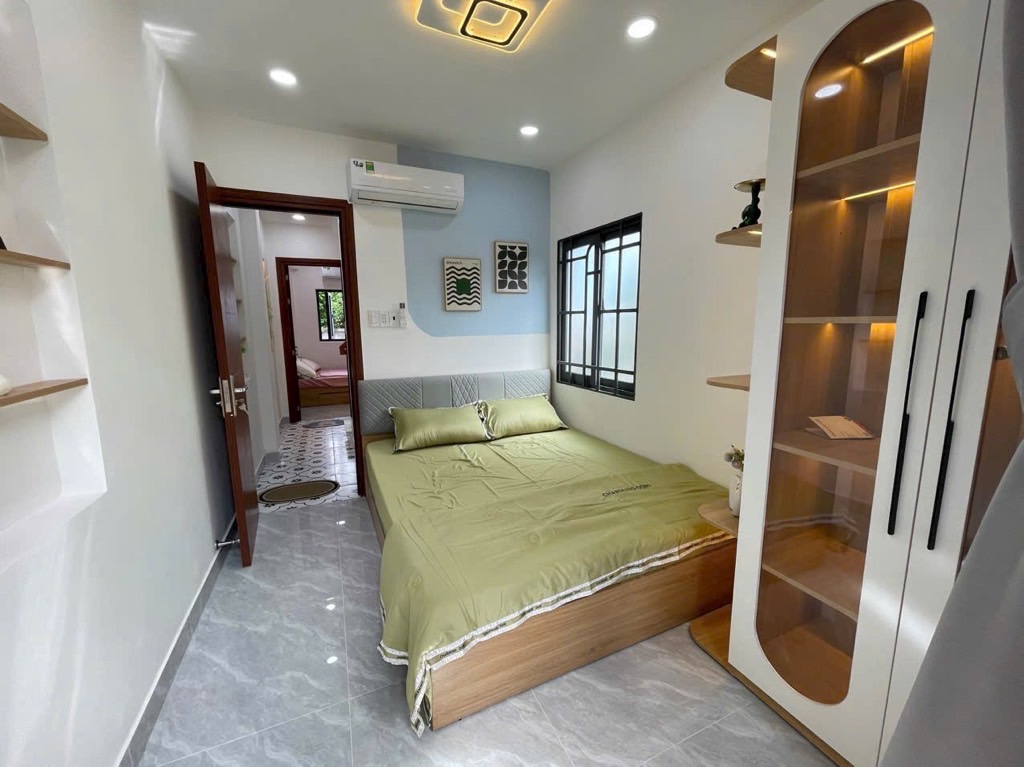 Nhà Bình Thạnh gần chợ Bà Chiểu giá nhĩnh 4T