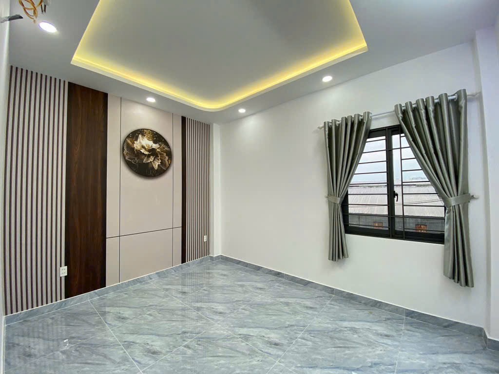 Bán nhà phường Tân Tạo, dt 5x12m, đẹp dọn vào ở ngay giá chỉ 6 tỷ nhỉnh tl