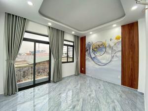 Bán nhà phường Tân Tạo, dt 5x12m, đẹp dọn vào ở ngay giá chỉ 6 tỷ nhỉnh tl