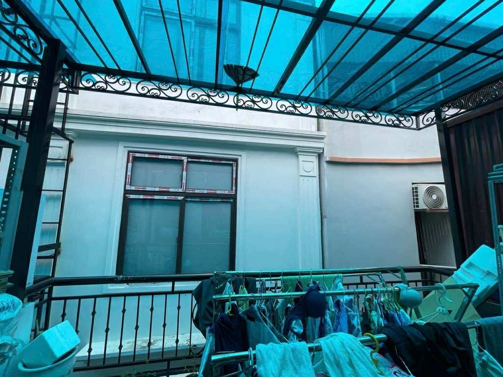 NHÀ ĐẸP DÂN XÂY - LÔ GÓC THOÁNG - 10M RA PHỐ - NHÀ TRƯỜNG CHINH NHỈNH 10 TỶ