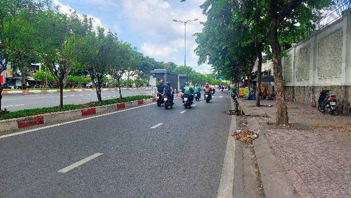 vị trí đắc địa Phạm Văn đồng