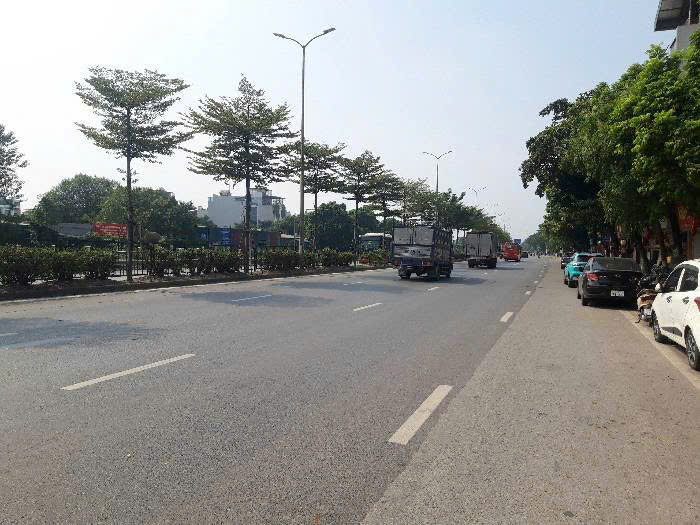 Bán nhà Nguyễn Văn Linh, mặt phố, 58m2, 5.2 tỉ