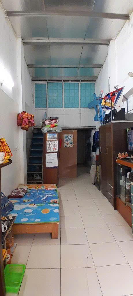 Bán nhà Thạch Bàn, ngõ Camry tránh đỗ, giá siêu đẹp  50,5m2  1,75 tỷ