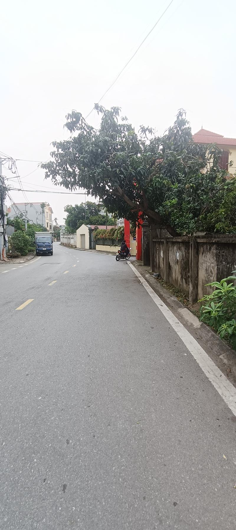 Cần bán đất đông dư