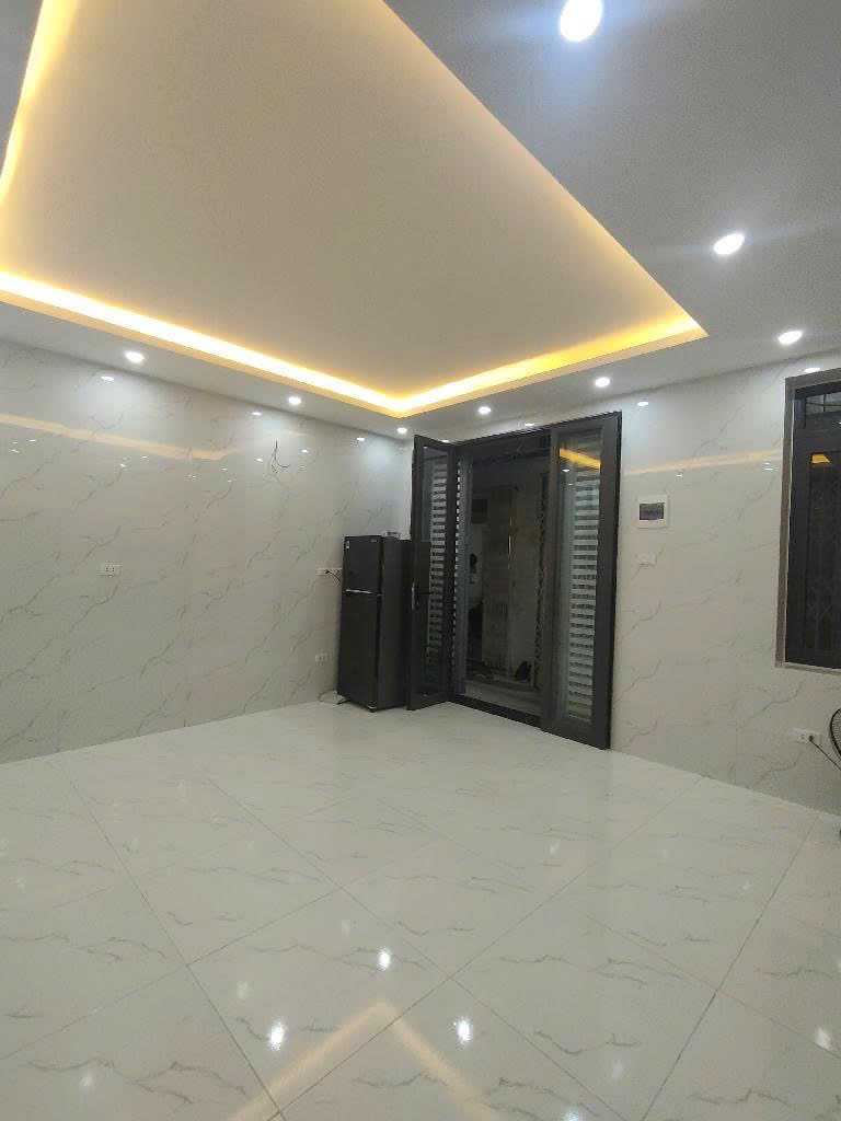 - Sinh Viên Đại học y, đại học tài nguyên và môi trường, đại học thăng long, thủy lợi