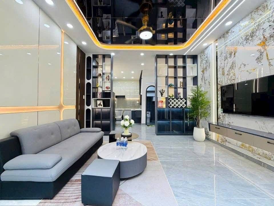 Bán nhà - 2 tầng - 5tỷ