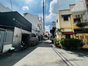 NHÀ BÌNH THẠNH - GIÁ NHỈNH 3 TỶ - VÀO Ở LIỀN