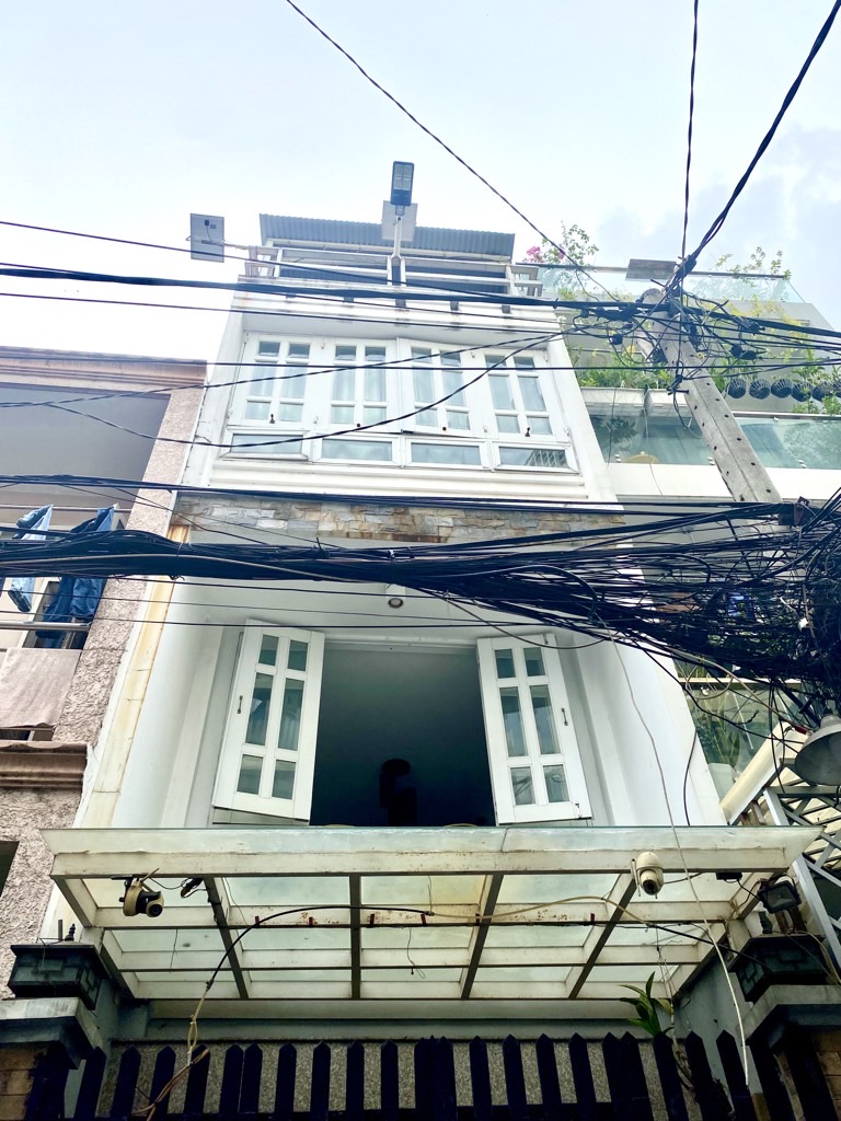 4T-BTCT-CÁCH HOÀNG SA 5 CĂN NHÀ- 28M2 – 4.650 TỶ