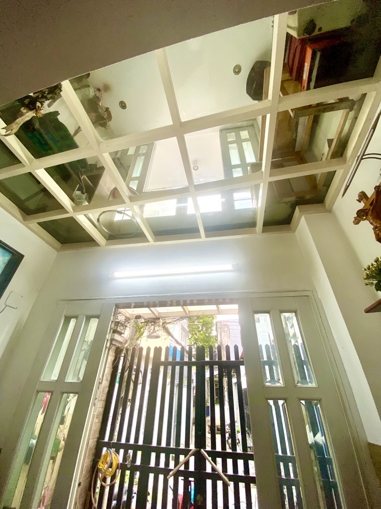4T-BTCT-CÁCH HOÀNG SA 5 CĂN NHÀ- 28M2 – 4.650 TỶ