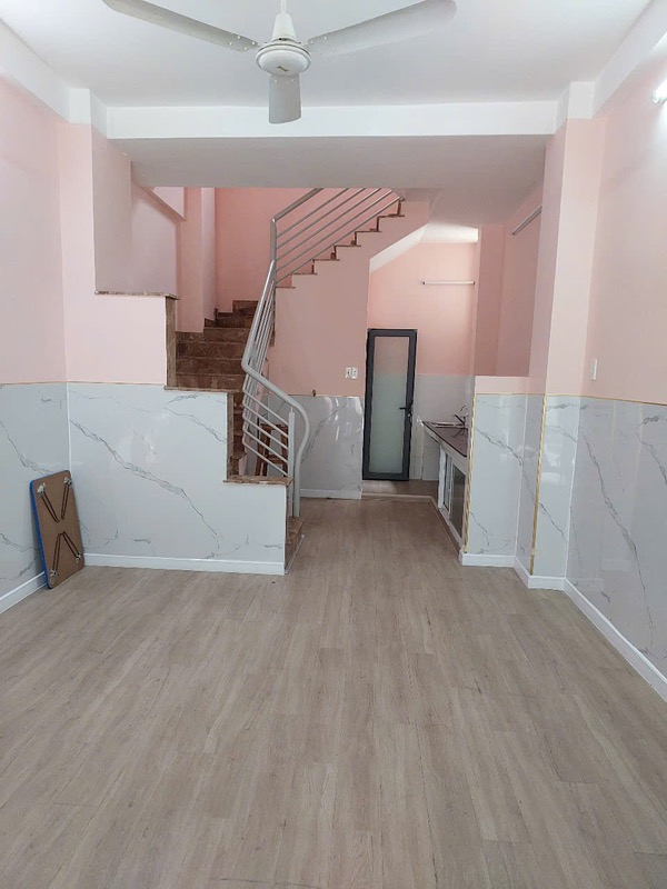Bán nhà Sư Vạn Hạnh, Q.10 - DT 30.1m² - 4 lầu BTCT - Chỉ 6.7 t.ỷ TL