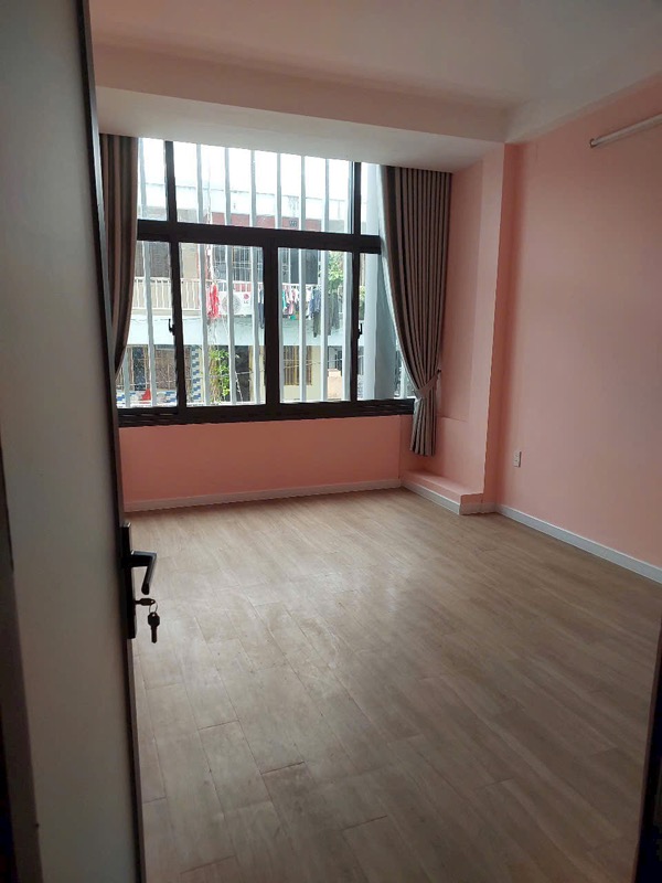 Bán nhà Sư Vạn Hạnh, Q.10 - DT 30.1m² - 4 lầu BTCT - Chỉ 6.7 t.ỷ TL
