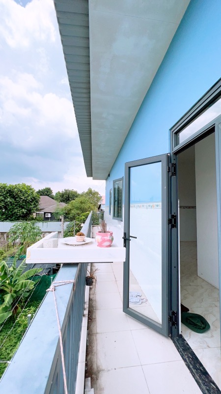 Bán nhà 2 tầng 100m2 tăng Nhơn Phú b q9