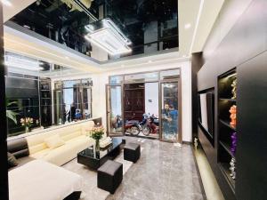 Bán nhà khu vực Hai Bà Trưng, siêu phẩm luxury 60m2 x 4 tầng, mặt tiền 4.3m, giá chỉ 10 tỷ