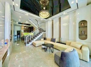Bán nhà vị trí trung tâm Hoàng Mai 37m2 x 4 tầng, mặt tiền 4,6m chỉ 8.2 tỷ có thương lượng