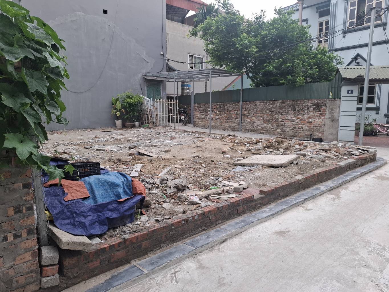 SIÊU ĐẸP VỚI LÔ GÓC 2 MẶT TIỀN
