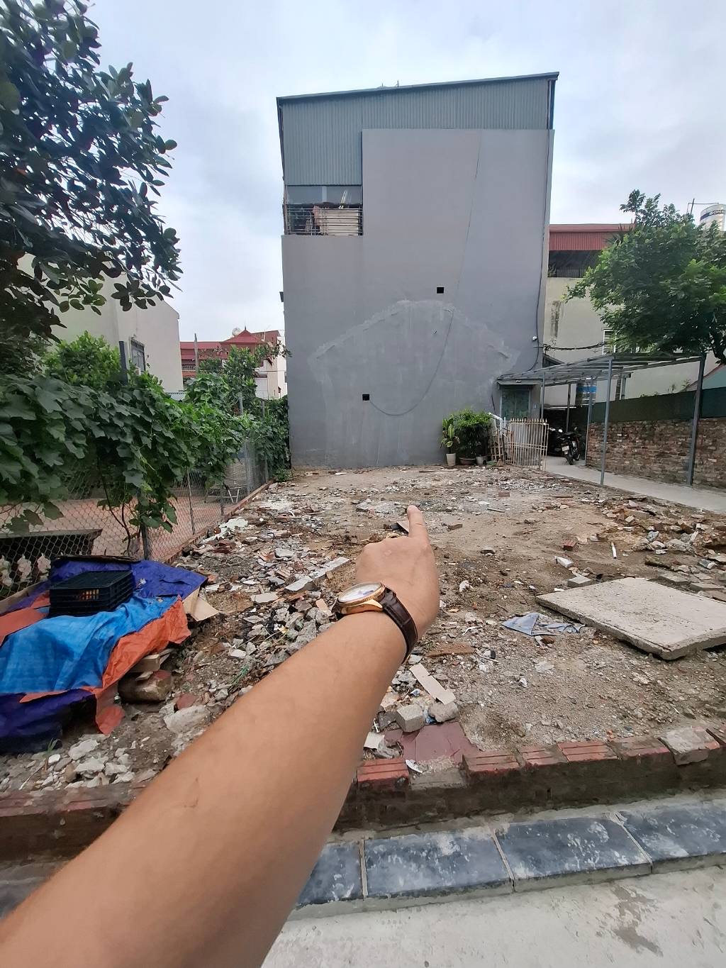 SIÊU ĐẸP VỚI LÔ GÓC 2 MẶT TIỀN
