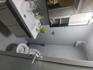 Bán mặt Phố Huế , diện tích 40m , mặt tiền 4m , chiều dài 10m , giá chào 3,9 tỉ