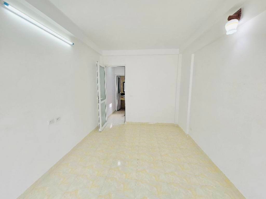 Bán nhà Tân Mai. Bạt ngàn tiện ích diện tích 45m2