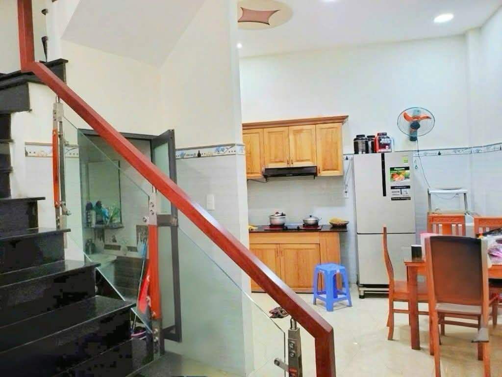 HIẾM - HXH ĐƯỜNG 16, LINH CHIỂU, THỦ ĐỨC, 4.3 x 12M, 3 TẦNG BTCT, VUÔNG VỨC, CHỈ 6.1 tỷ