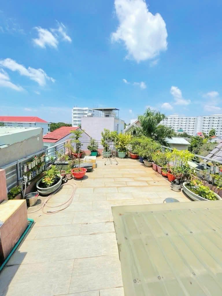 HIẾM - HXH ĐƯỜNG 16, LINH CHIỂU, THỦ ĐỨC, 4.3 x 12M, 3 TẦNG BTCT, VUÔNG VỨC, CHỈ 6.1 tỷ