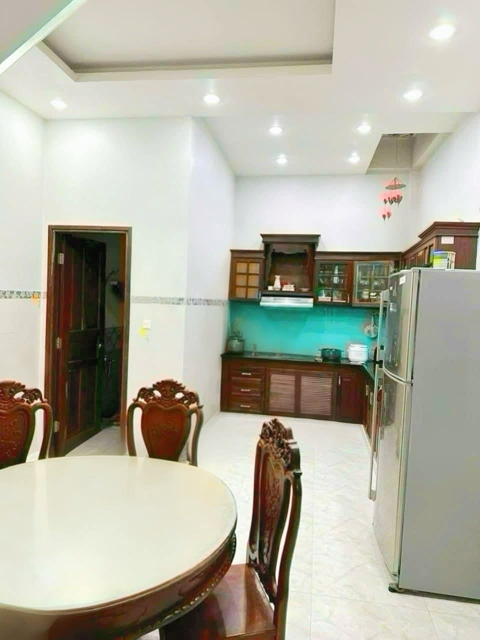NHÀ ĐẸP HXH - ÔTÔ NGỦ TRONG NHÀ, LINH ĐÔNG, THỦ ĐỨC, 4.1 x 16 VUÔNG VỨC, 4TẦNG BTCT, CHỈ NHỈNH 7 TỶ