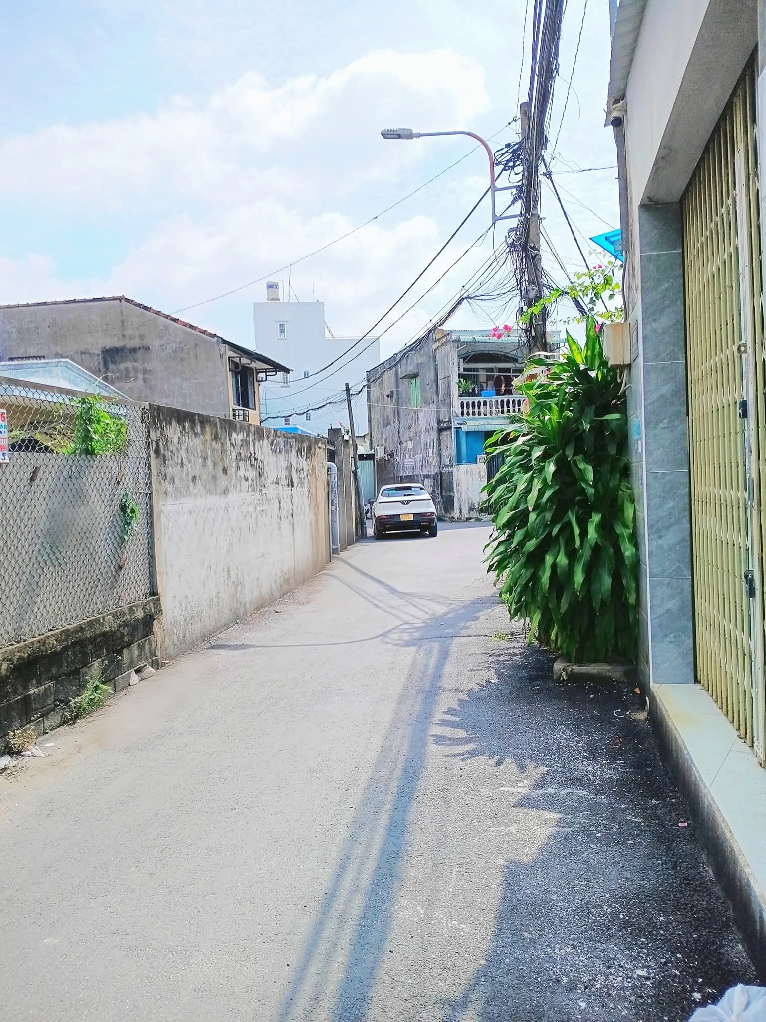 NHÀ MỚI, ĐẸP 2 TẦNG - HẺM XE HƠI - ĐƯỜNG SỐ 2, TAM PHÚ, THỦ ĐỨC, DIỆN TÍCH 67m2, GIÁ 4.X TỶ