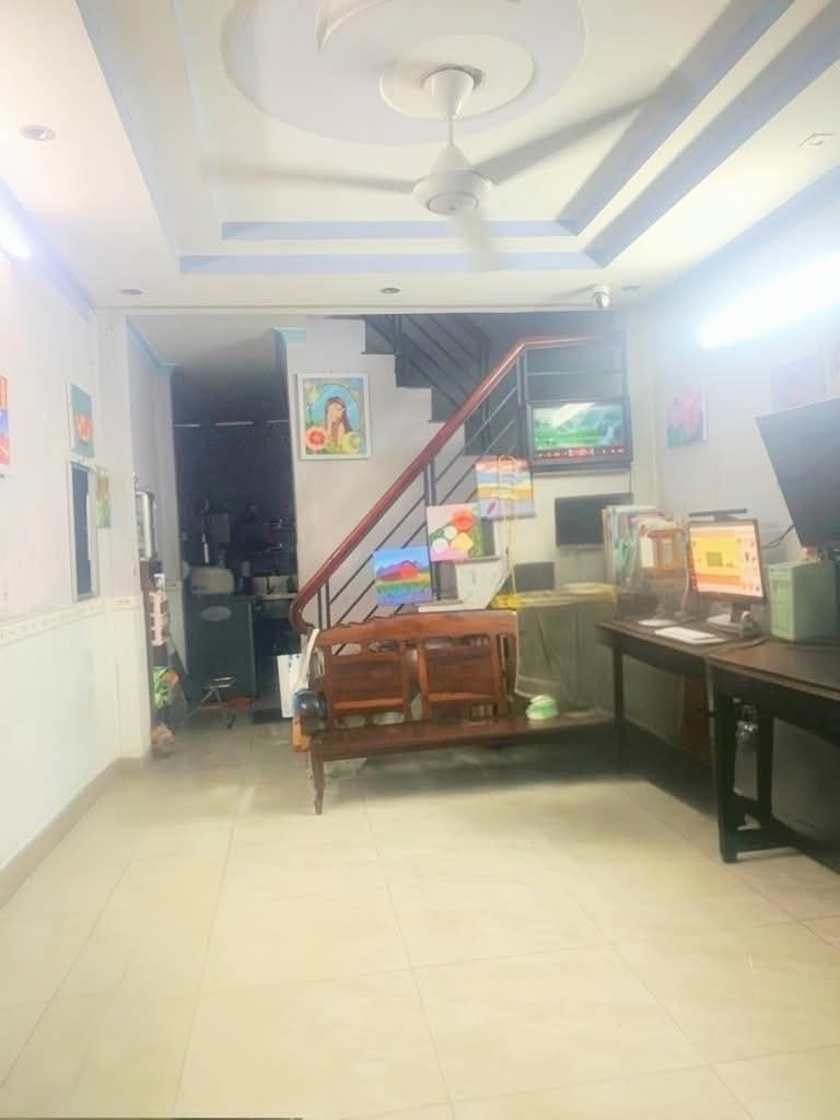 CHỈ NHỈNH 3 TỶ SỞ HỮU NHÀ 2 TẦNG NGAY LINH TÂY TRUNG TÂM THỦ ĐỨC