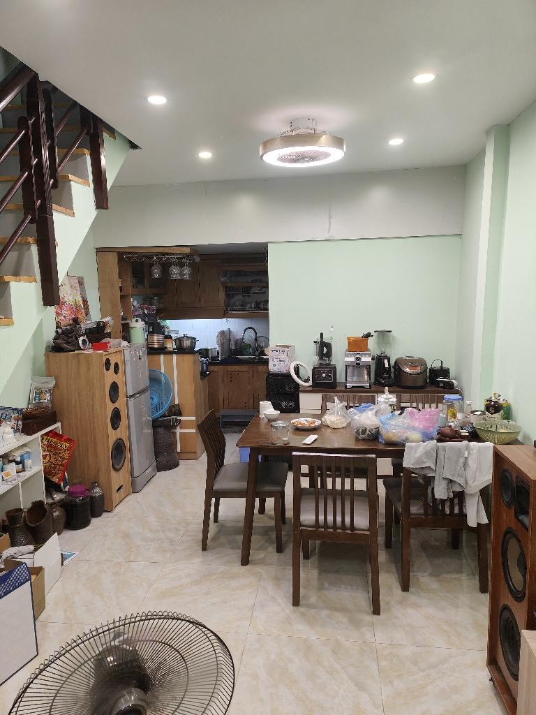 Bán nhà Đại Mỗ,lô góc, giá đẹp, 37m2, 6,x tỷ