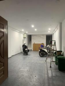 Bán nhà Trần Cung, đầu tư, dòng tiền tốt, 70m2, 16tỷ