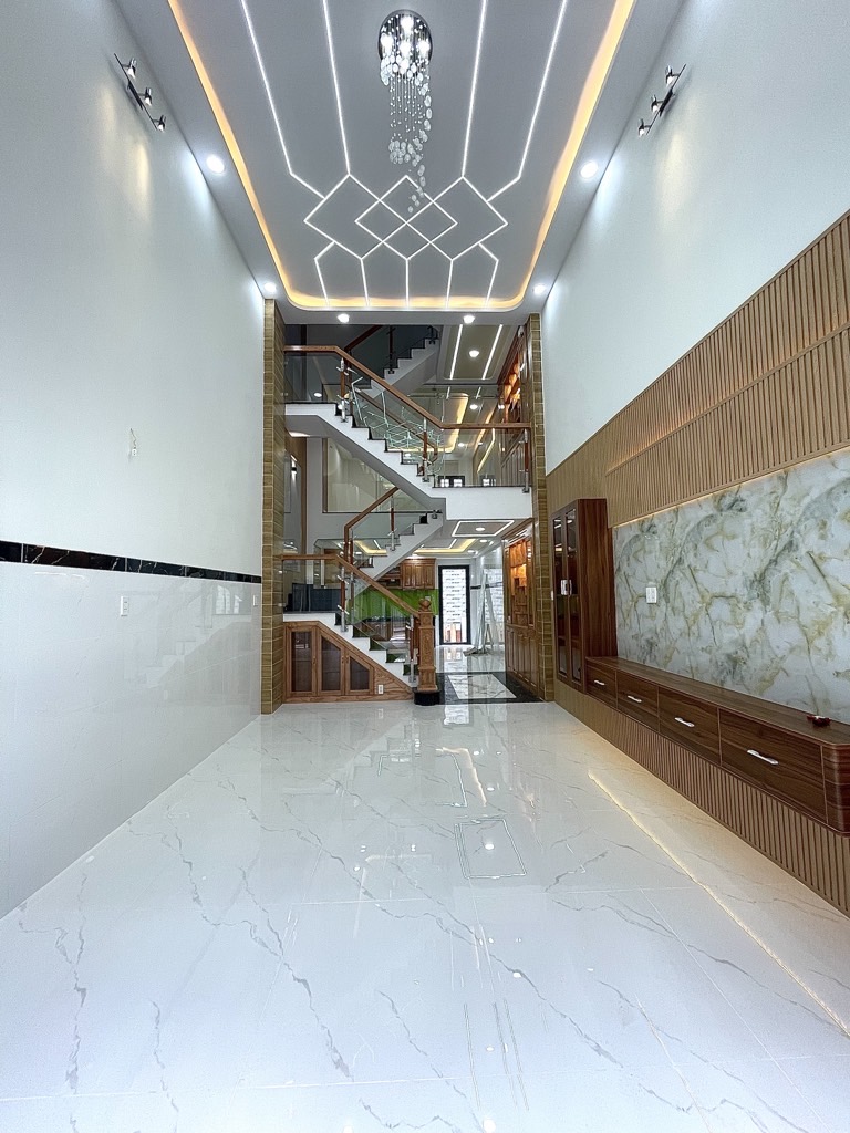 NHIỆT BÁN NHÀ ĐẸP BÌNH TÂN