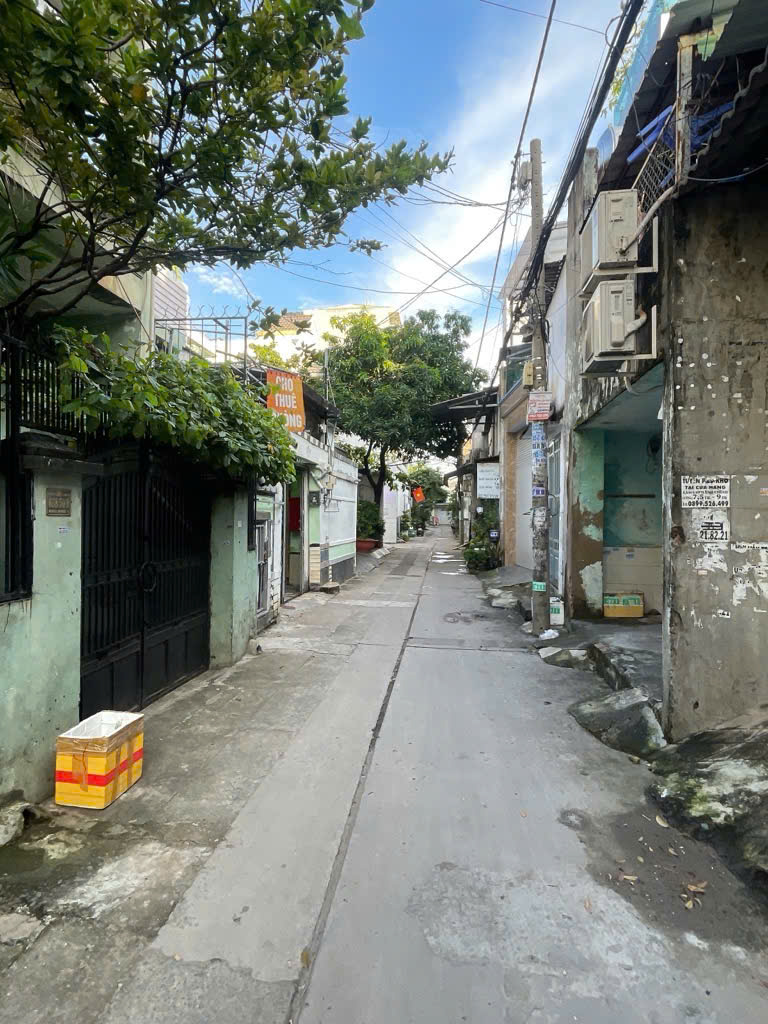 Bán Nhà Hẻm Xe Hơi Lê Trọng Tấn 39 m2, Giá Nhỉnh 3 Tỷ, BHB, Bình Tân