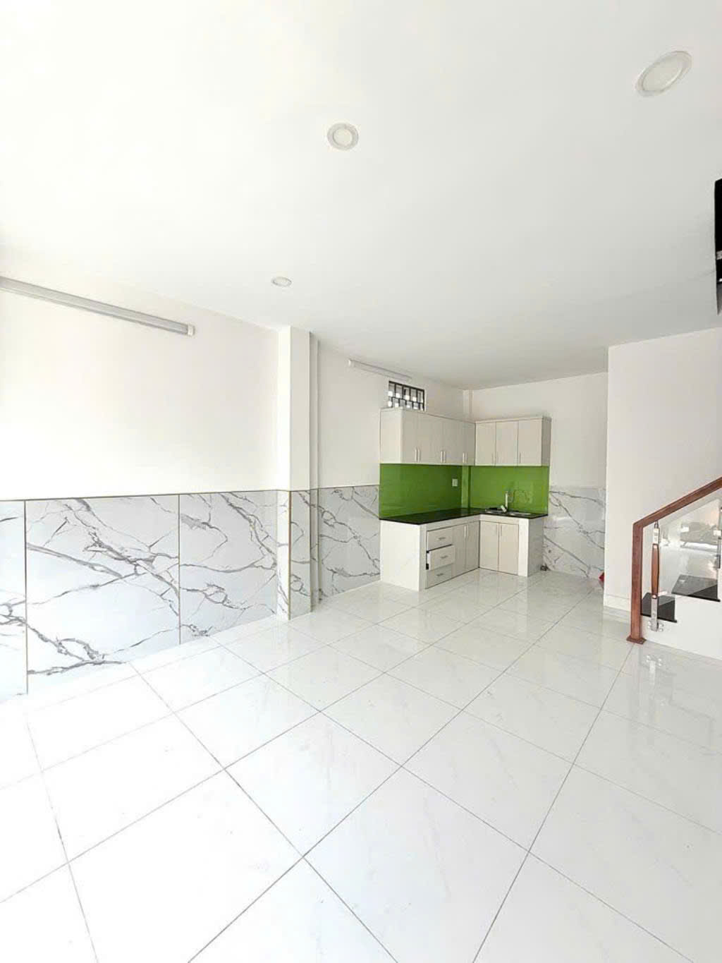 Bán Nhà Hẻm Hương Lộ 3, 30m2, 2 Tầng, Giá Nhỉnh 3 Tỷ, Phường Bình Hưng Hòa, Bình Tân.